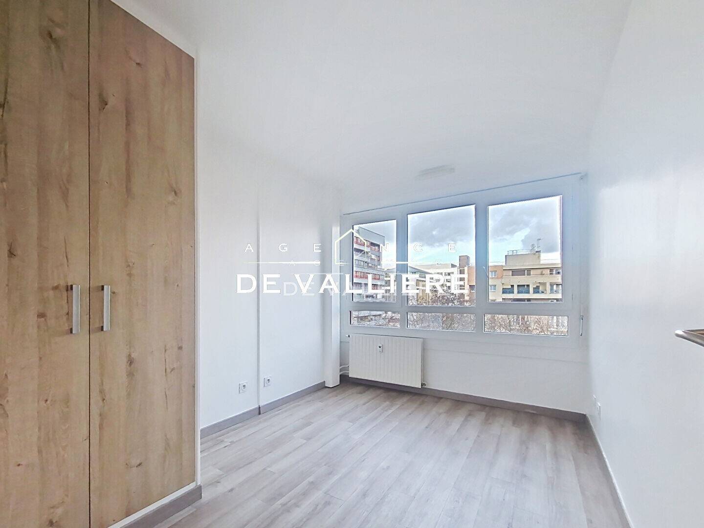 Maison à louer, 14m², NANTERRE
