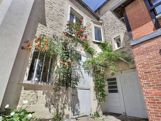 Duplex à vendre 255 000 € 4 pièces 3 chambres 93 m² Étage 1/2 Centre Ville Etampes 91150