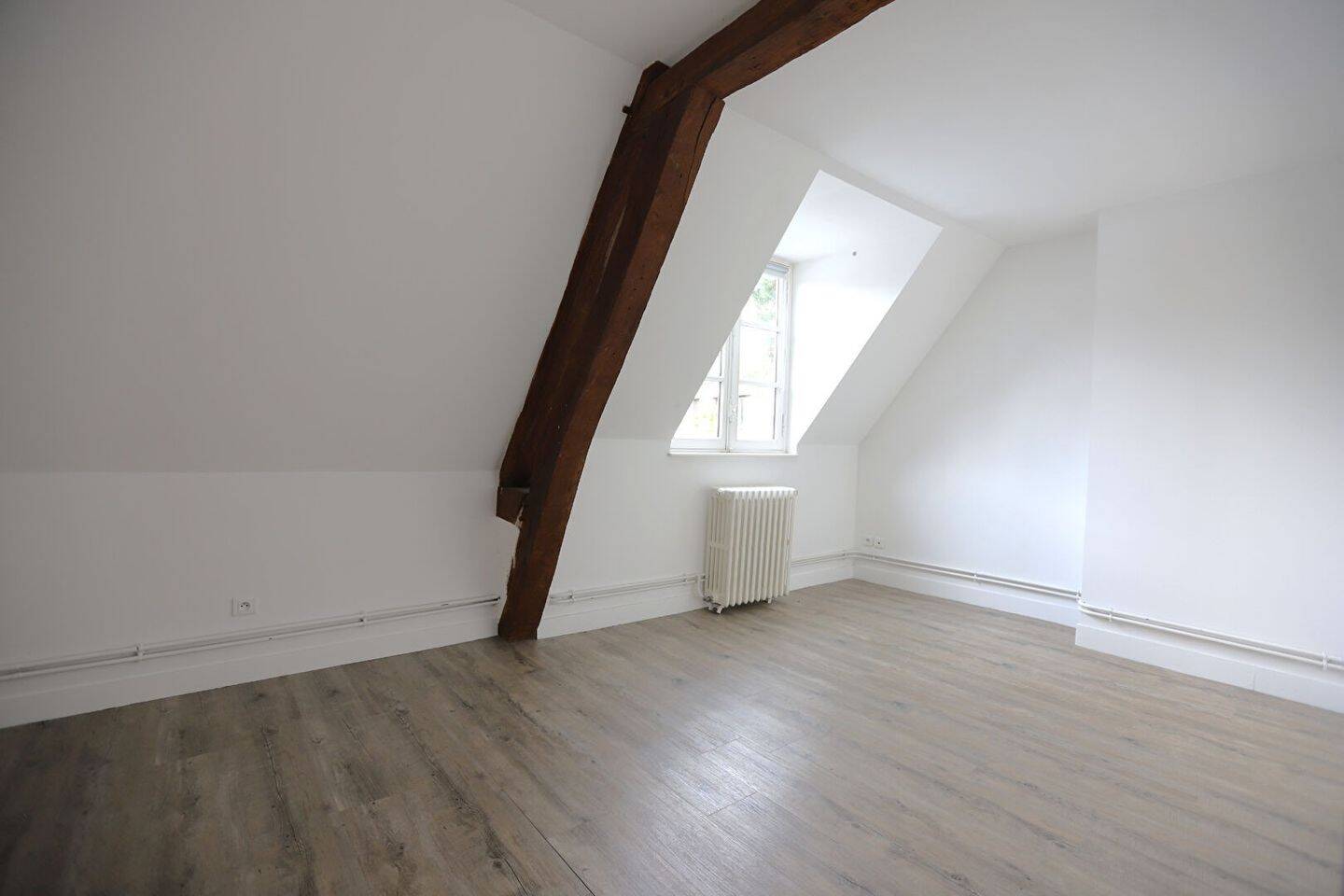 Maison à louer, 58m², MONTFORT L'AMAURY
