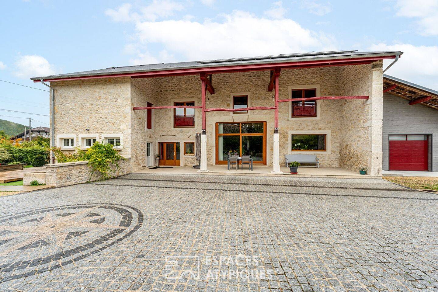 Maison à vendre, 541m², OYONNAX
