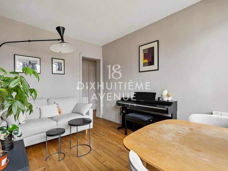 Maison à louer, 31m², PARIS 18E
