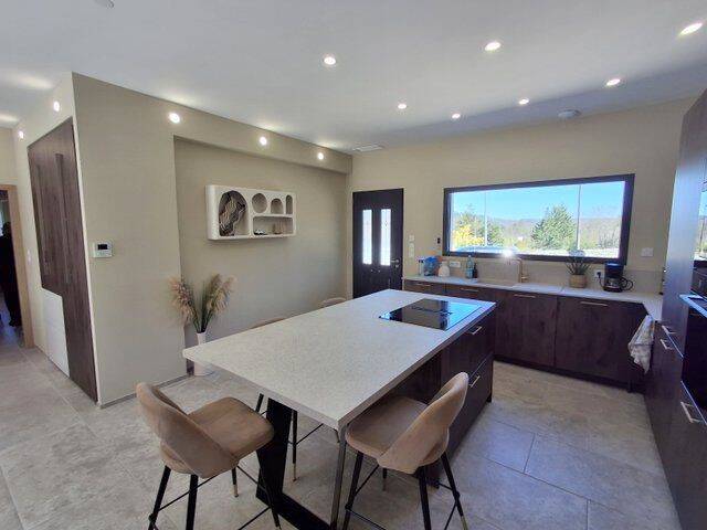 Maison à vendre, 138m², LES VANS
