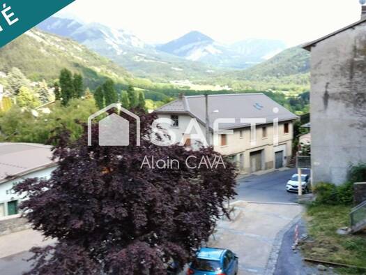 Appartement à vendre 95 000 € 2 pièces 1 chambre 49 m² Étage 1/4 Seyne 04140