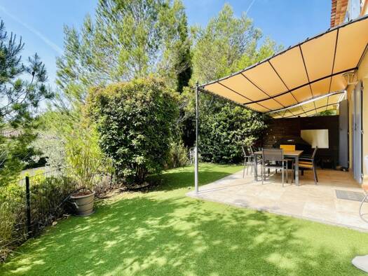 Maison à louer 1 400 € 3 pièces 2 chambres 66 m² Mallemort 13370