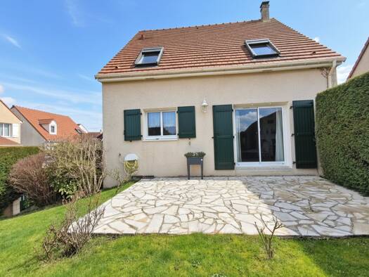 Maison à vendre 345 000 € 5 pièces 3 chambres 110 m² 273 m² de terrain Le Bourg-La Garenne Marly-la-Ville 95670