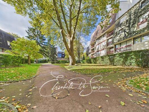 Appartement à vendre 440 000 € 5 pièces 3 chambres 114 m² Étage 3/4 Cimetiere Créteil 94000