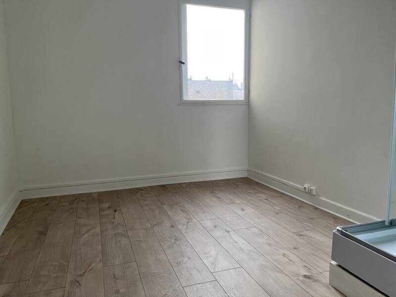 Maison à louer, 11m², PARIS 16E