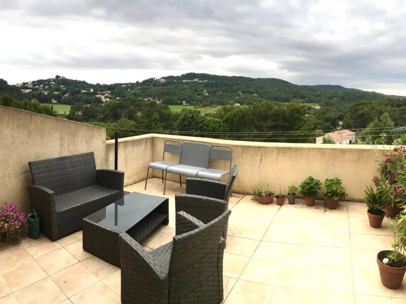 Maison à louer, 74m², VENELLES