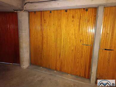 Garage/Stationnement à louer 84,66 € 14 m² Courseulles sur Mer 14470