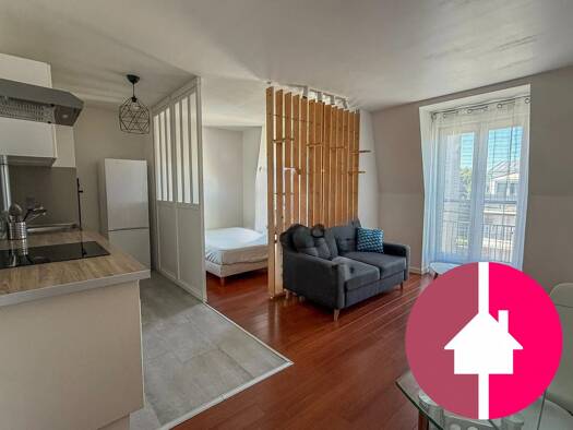 Appartement à louer 699 € 1 pièce 32,4 m² Étage 3/3 Grosse Pierre-Foch-Dunant-Guynemer-Collinet Meaux 77100