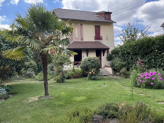 Maison à vendre 850 000 € 5 pièces 3 chambres 94 m² 410 m² de terrain Ibis Le Vésinet 78110