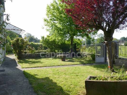 Maison à vendre 129 000 € 5 pièces 3 chambres 111 m² 727 m² de terrain Montmerrei 61570