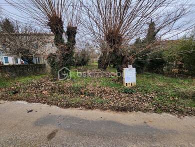 Terrain viabilisé à vendre 61 000 € 1 040 m² de terrain Saint-Denis 30500