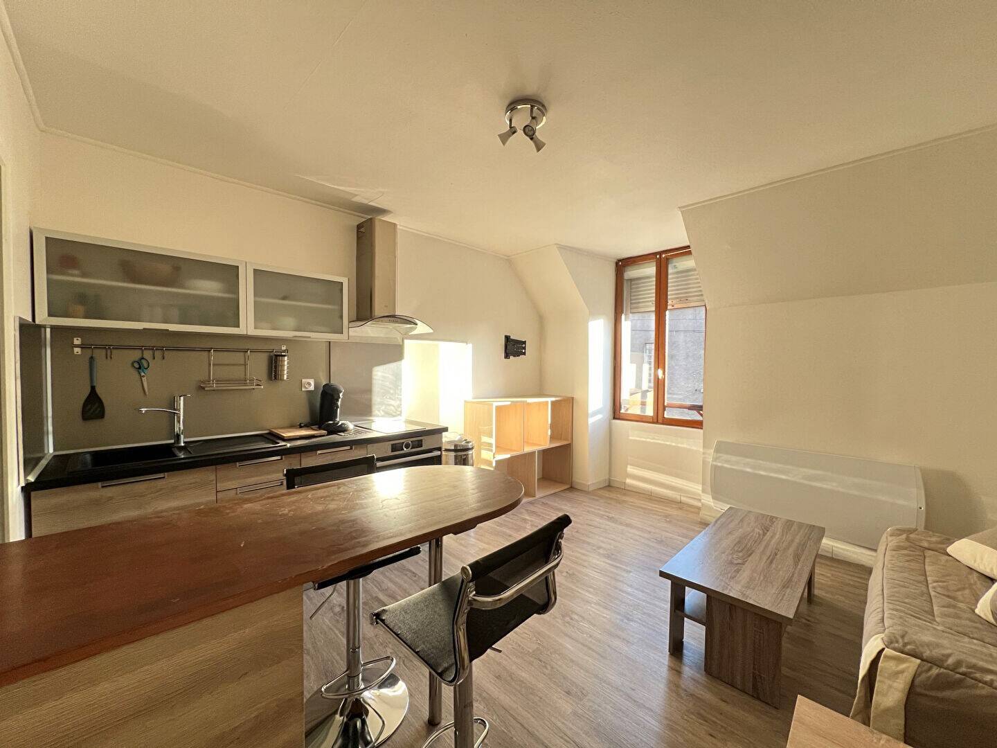 Maison à vendre, 20m², LE CHATELET EN BRIE