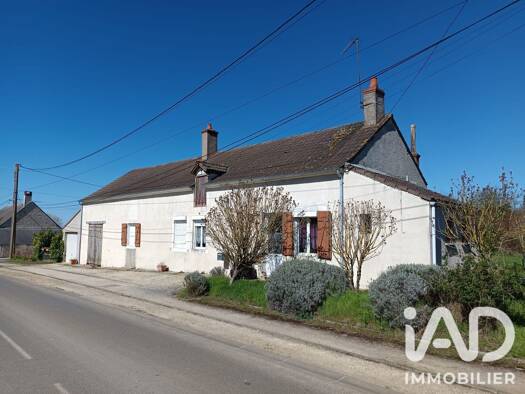 Maison de plain-pied à vendre 89 500 € 4 pièces 3 chambres 110 m² 1 917 m² de terrain Raymond 18130