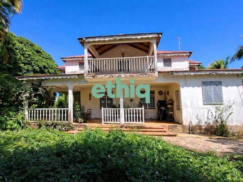 Maison à vendre, 180m², CAPESTERRE BELLE EAU