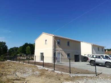 Maison à louer 1 151 € 5 pièces 4 chambres 100 m² Pugnac 33710