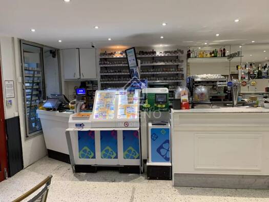 Bar / Café à vendre 450 000 € 133,1 m² d'espace de restauration Chaumes-en-Brie 77390