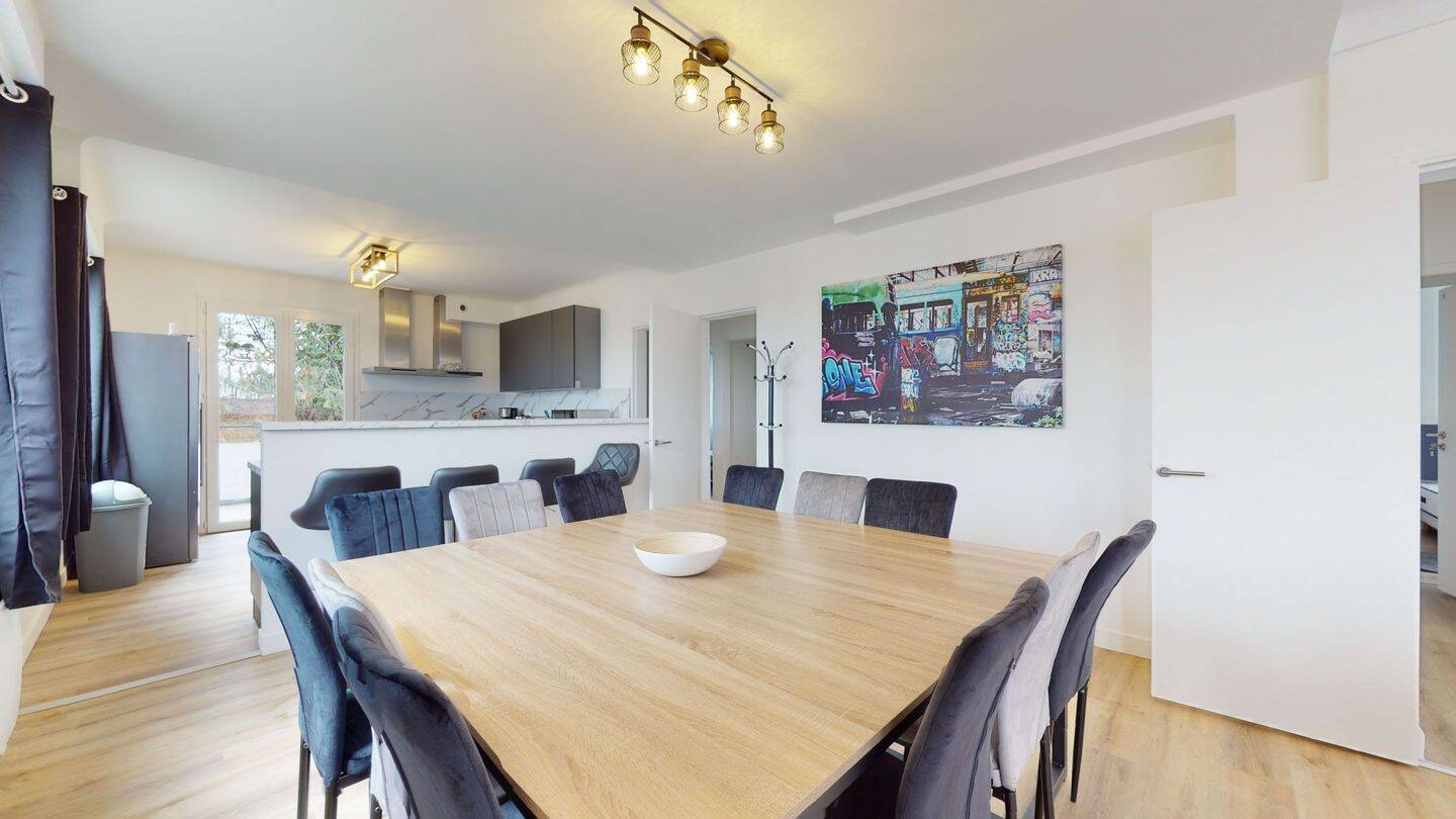 Maison 12 pièces — 6