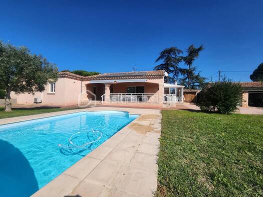 Maison de plain-pied à vendre 457 000 € 7 pièces 4 chambres 174 m² 1 627 m² de terrain Les Blaches-Les Champs Montélimar 26200
