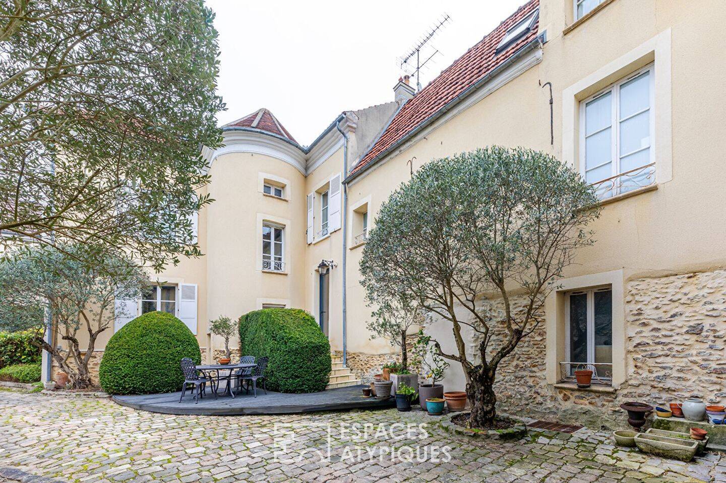 Maison à vendre, 247m², DEUIL LA BARRE