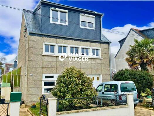 Maison en viager occupé Bouquet 52 600 € 5 pièces 1 chambre 88 m² Centre Guingamp 22200