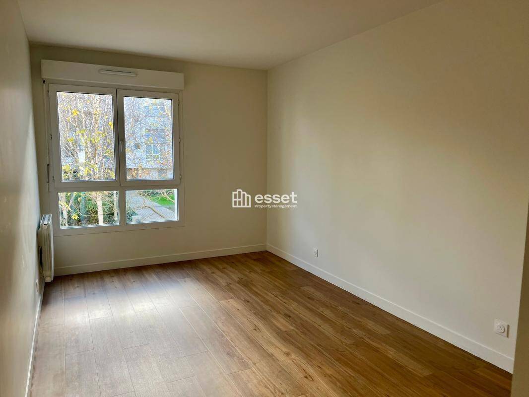 Maison à louer, 99m², COURBEVOIE