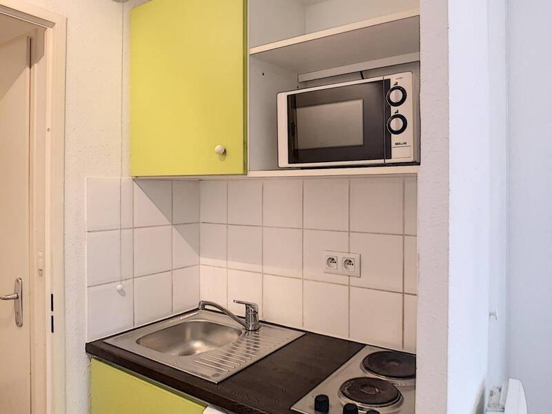 Maison à louer, 19m², MARSEILLE 3E