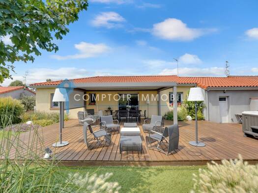 Maison de plain-pied à vendre 457 900 € 4 pièces 3 chambres 100 m² 595 m² de terrain Toulouse 31200