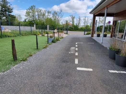 Immeuble à vendre 482 000 € 244 m² La Cavalerie 12230