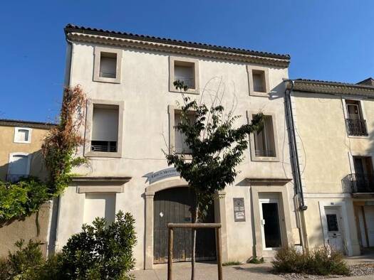 Immeuble à vendre 442 000 € 300 m² Gignac 34150