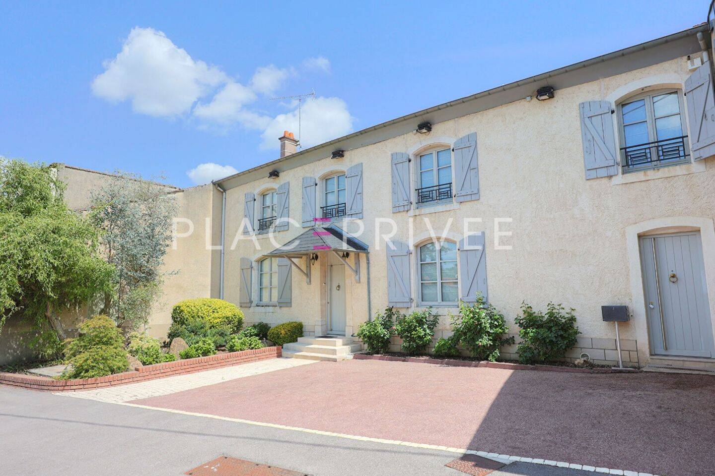 Maison à vendre, 540m², FLAVIGNY SUR MOSELLE