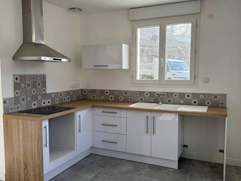 Maison à louer, 83m², GILLES