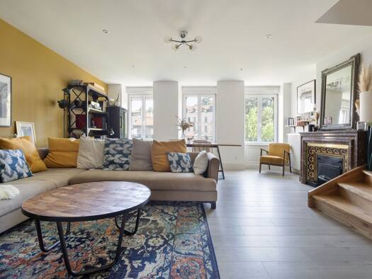 Duplex à vendre 239 000 € 4 pièces 3 chambres 140 m² Étage 3/3 Sud Tarare 69170