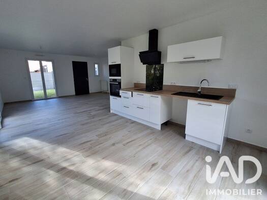 Pavillon à vendre 180 000 € 5 pièces 2 chambres 68 m² 114 m² de terrain Oasis-Maroc Le Mans 72100
