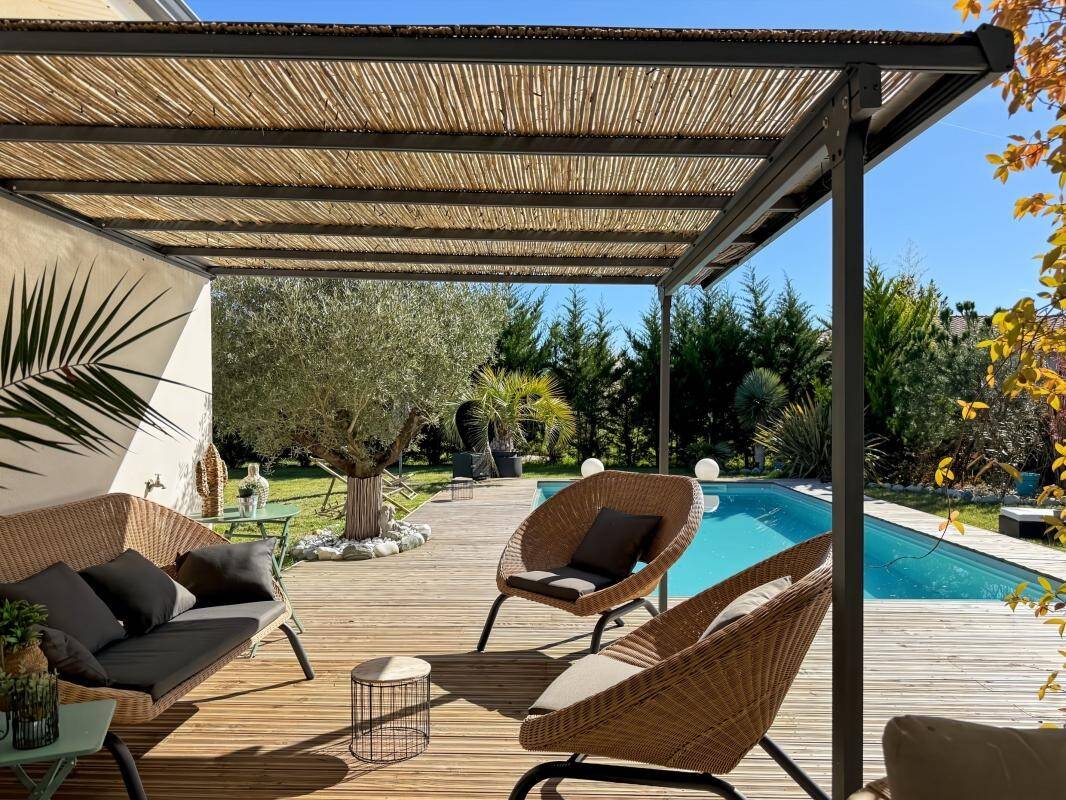 Maison à vendre, 143m², SAINT ETIENNE DE TULMONT