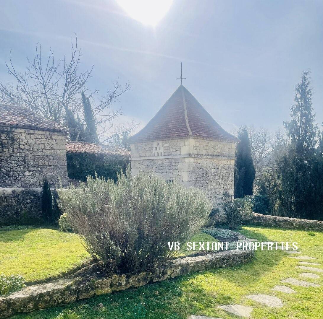 Maison à vendre, 257m², SAUVETERRE DE GUYENNE