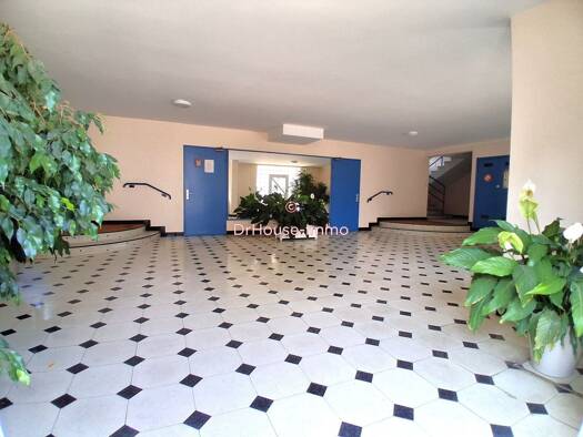 Appartement à vendre 159 000 € 4 pièces 2 chambres 77,29 m² Étage 4/6 Centre Ville Dax 40100