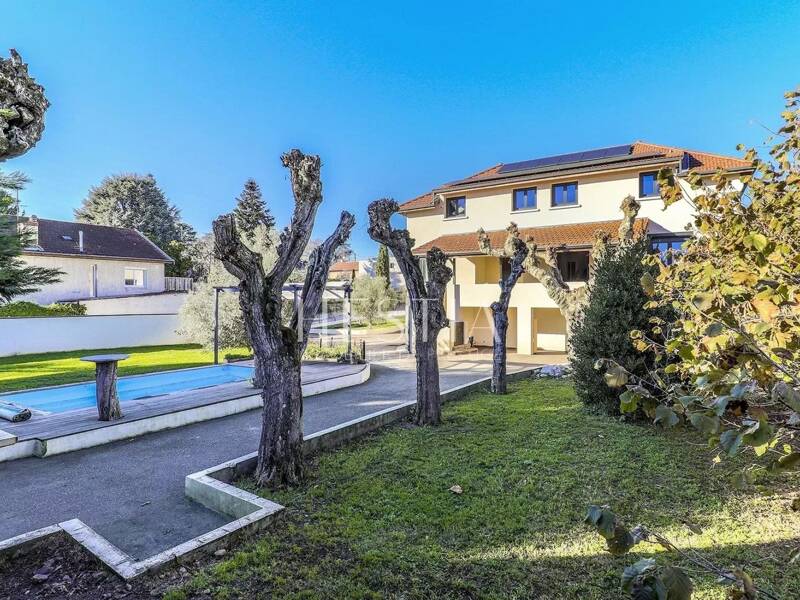 Maison à vendre, 292m², RILLIEUX LA PAPE