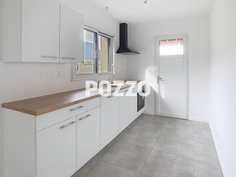 Maison à louer, 69m², DOL DE BRETAGNE