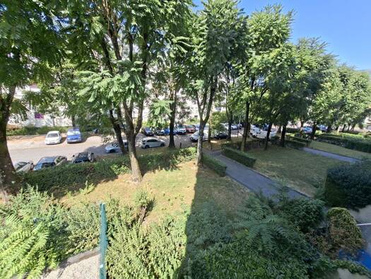 Appartement à vendre 139 500 € 4 pièces 2 chambres 88,55 m² Étage 2/9 Grenoble 38100