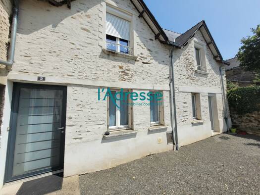 Maison à vendre 237 000 € 7 pièces 4 chambres 138 m² 677 m² de terrain Rougé 44660
