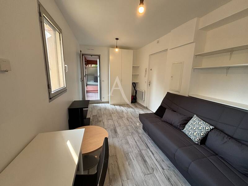 Maison à louer, 17m², NICE