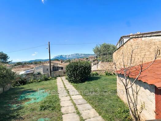 Terrain constructible à vendre 165 000 € 251 m² de terrain Pourrières 83910