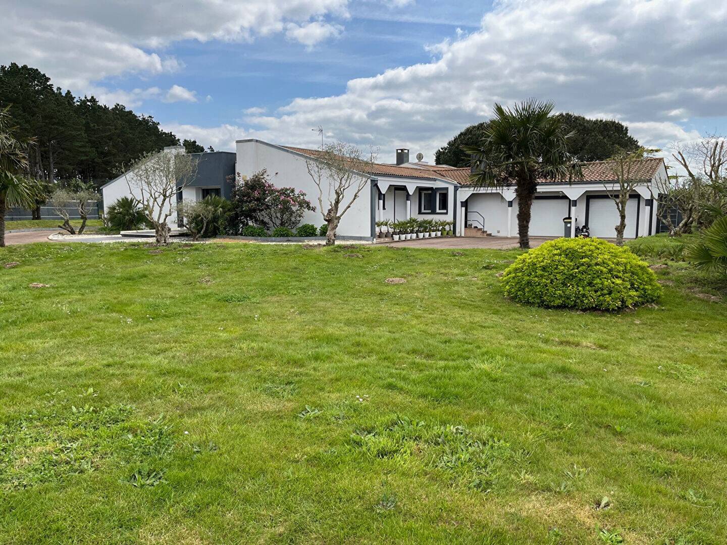 Maison à vendre, 371m², LE FENOUILLER