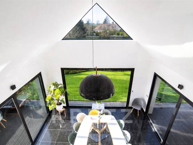 Maison à vendre 1 280 000 € 7 pièces 5 chambres 334 m² 2 880 m² de terrain Croisilles 28210