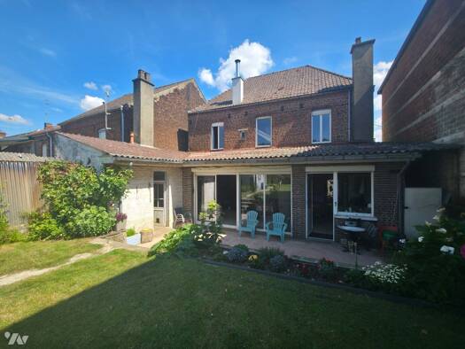 Maison à vendre 200 000 € 8 pièces 4 chambres 150 m² 513 m² de terrain Lumbres 62380