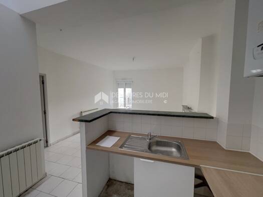 Appartement à louer 585 € 3 pièces 2 chambres 53,2 m² Étage 2/2 Quissac 30260