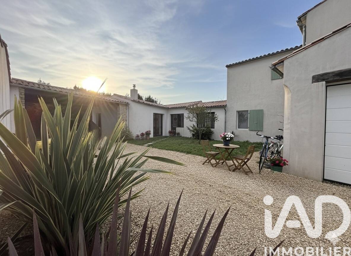 Maison à vendre, 140m², LA FLOTTE