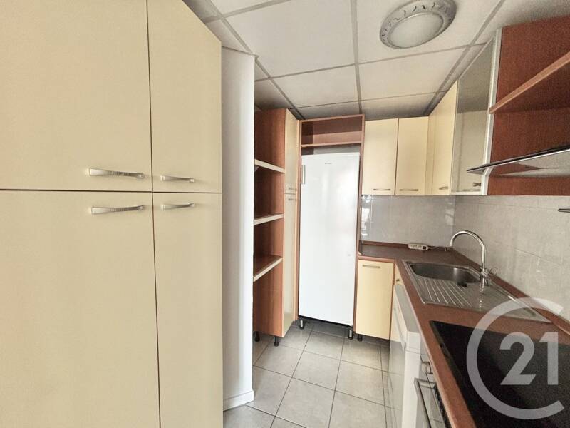 Maison à louer, 61m², MENTON